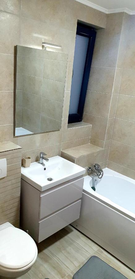Apartament Max Mamaia Nord Apartment Navodari Exterior photo