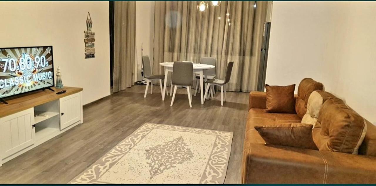 Apartament Max Mamaia Nord Apartment Navodari Exterior photo